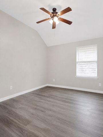 1501 Toucan Drive, Little Elm, TX 75068