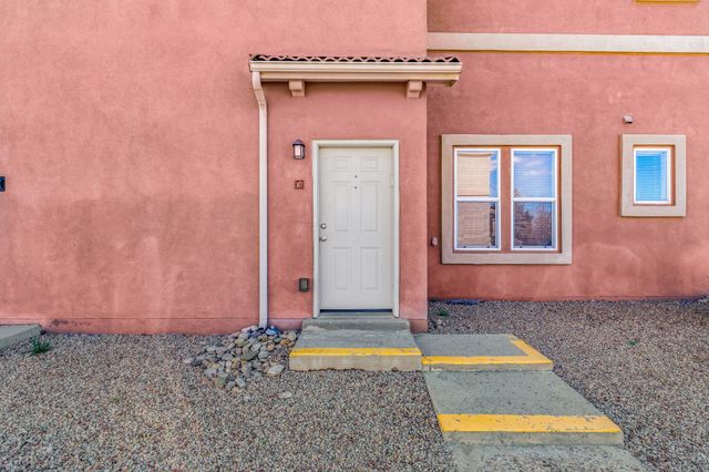 4362 San Benito Street C, Santa Fe, NM 87507