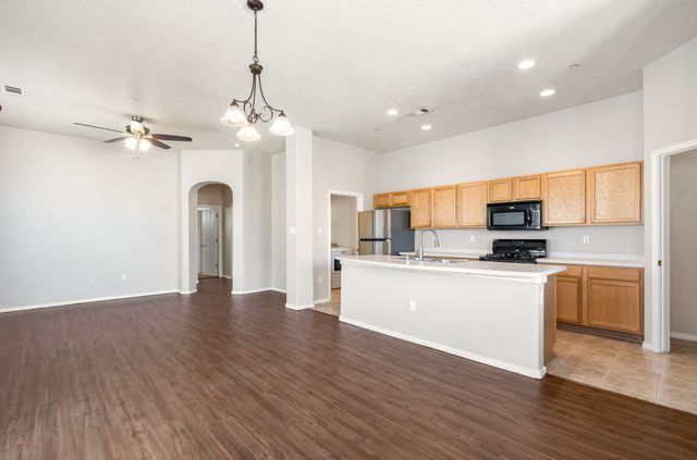 4362 San Benito Street C, Santa Fe, NM 87507