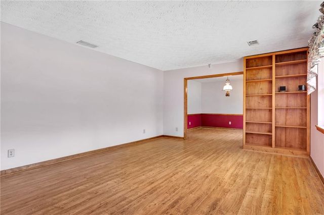 234 Glad Dale Drive SE, Conyers, GA 30094