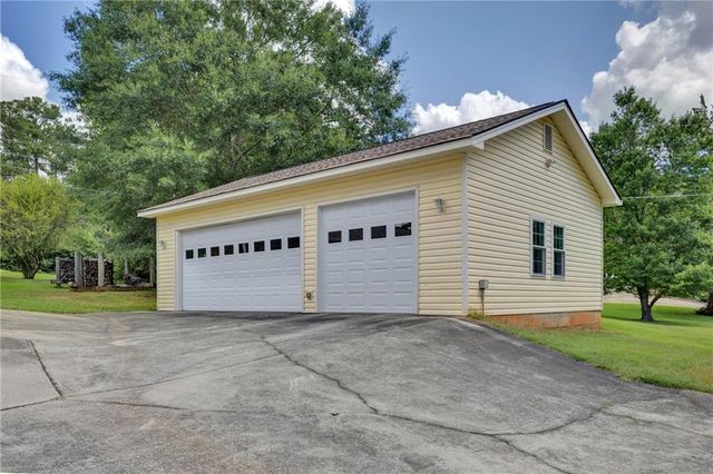 234 Glad Dale Drive SE, Conyers, GA 30094