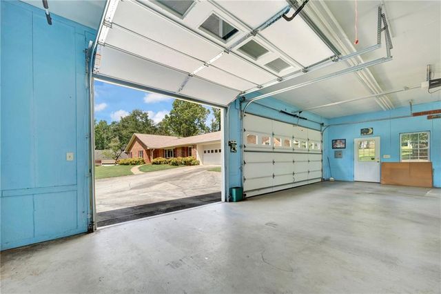 234 Glad Dale Drive SE, Conyers, GA 30094