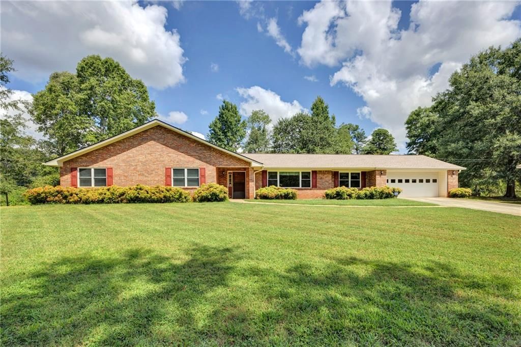 234 Glad Dale Drive SE, Conyers, GA 30094