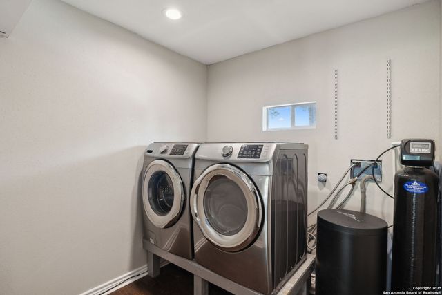 4871 Evers, San Antonio, TX 78228