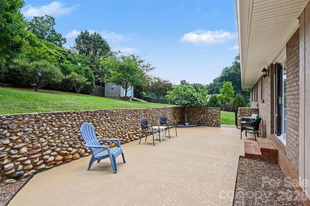 9050 Miriam Drive, Huntersville, NC 28078