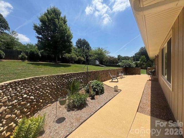 9050 Miriam Drive, Huntersville, NC 28078