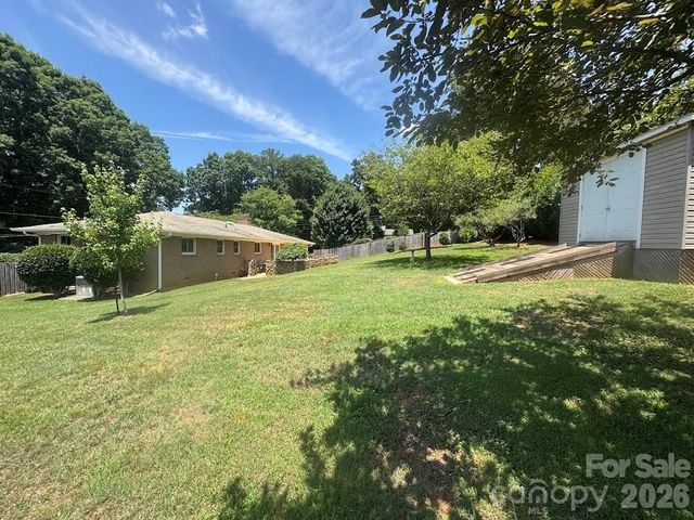 9050 Miriam Drive, Huntersville, NC 28078