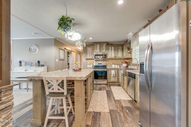 18378 Buffalo Pond Road, Bristol, VA 24202