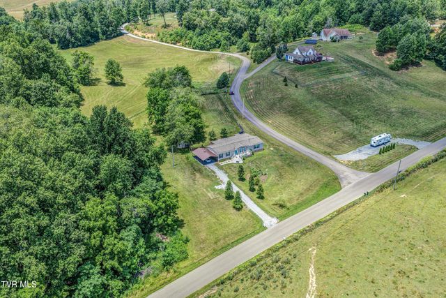 18378 Buffalo Pond Road, Bristol, VA 24202