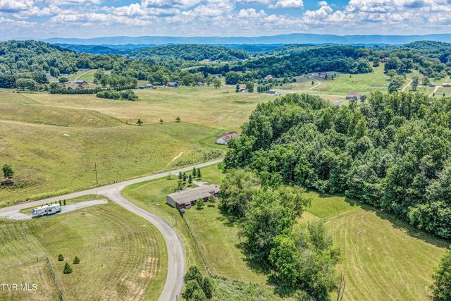 18378 Buffalo Pond Road, Bristol, VA 24202
