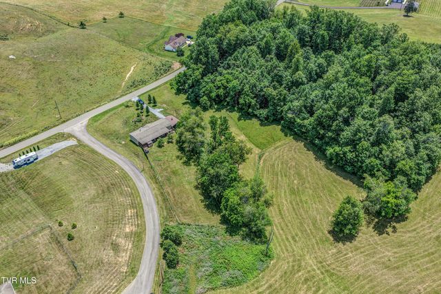 18378 Buffalo Pond Road, Bristol, VA 24202