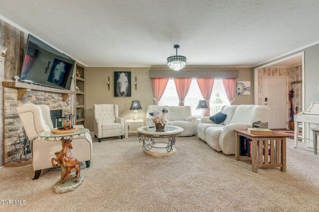 18378 Buffalo Pond Road, Bristol, VA 24202