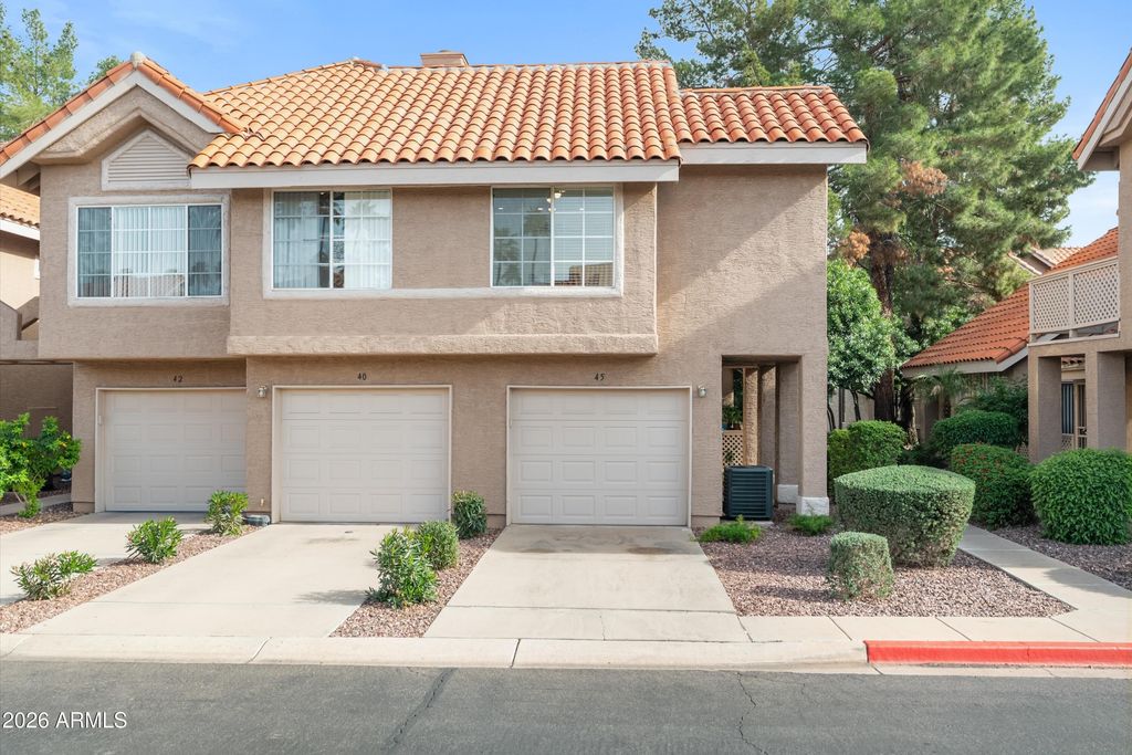 1633 E LAKESIDE Drive 45, Gilbert, AZ 85234 — exterior