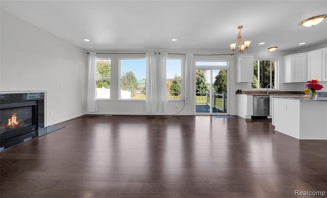 3236 Curtis Street, Wixom, MI 48393