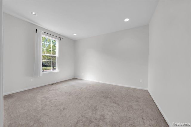 3236 Curtis Street, Wixom, MI 48393