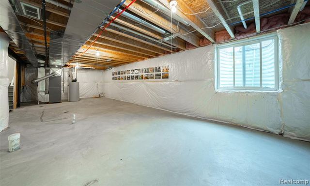 3236 Curtis Street, Wixom, MI 48393