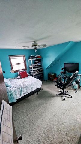 2224 S 33rd STREET, Milwaukee, WI 53215