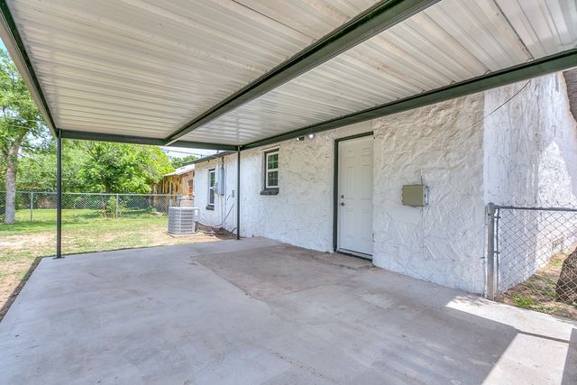 2624 Dallas Street, San Angelo, TX 76903