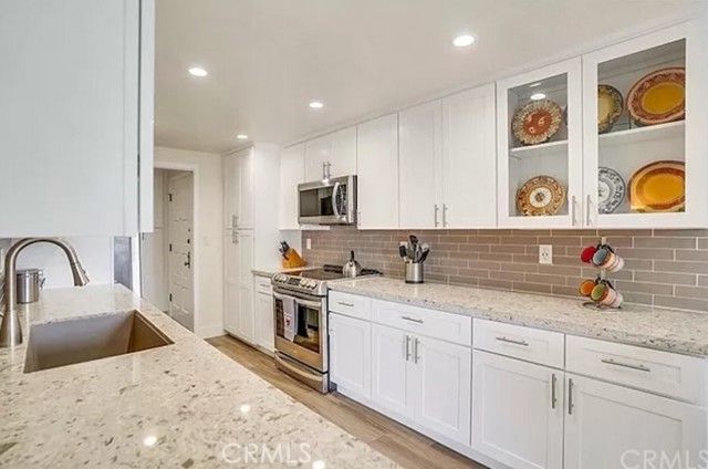 2015 E Broadway 302, Long Beach, CA 90803