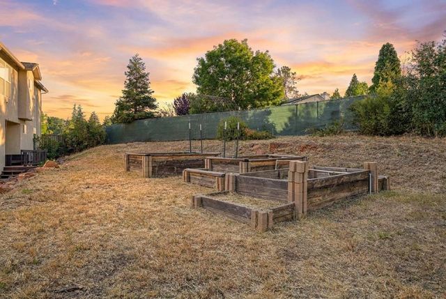 3000 Alhambra Ct, Cameron Park, CA 95682