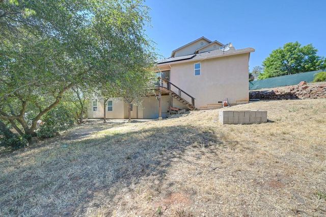 3000 Alhambra Ct, Cameron Park, CA 95682