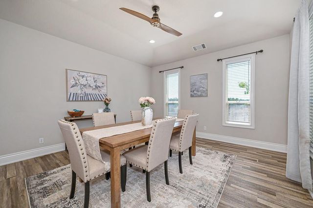 3000 Alhambra Ct, Cameron Park, CA 95682