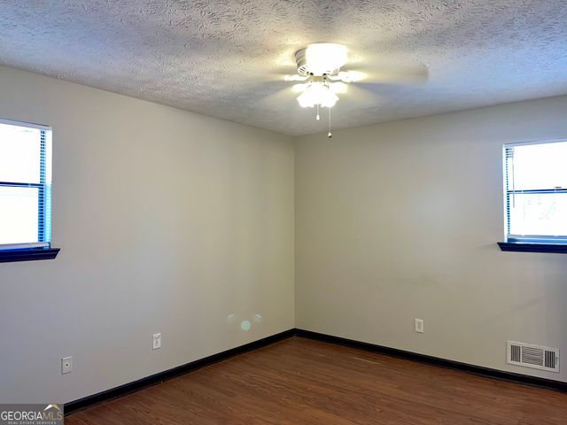 1032 Genny Lane, Riverdale, GA 30296