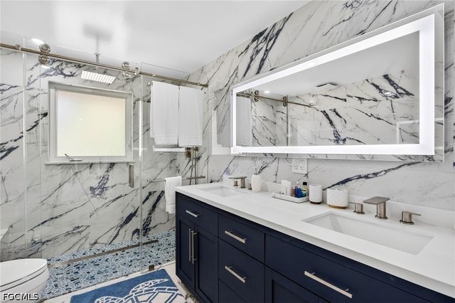 1874 Ibis LN, Sanibel, FL 33957