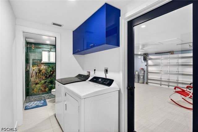 1874 Ibis LN, Sanibel, FL 33957