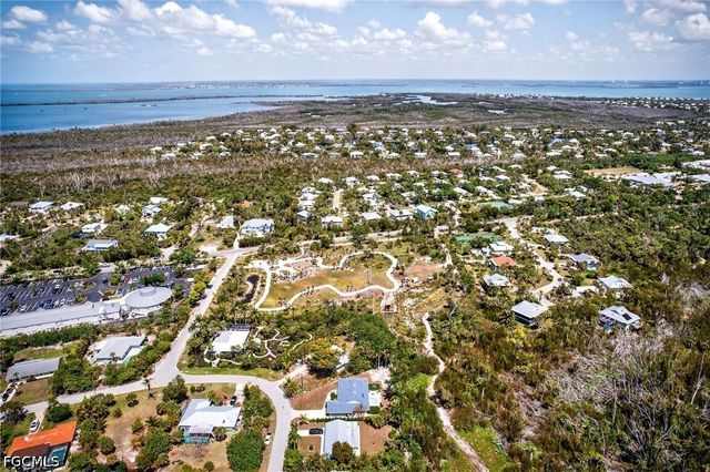 1874 Ibis LN, Sanibel, FL 33957