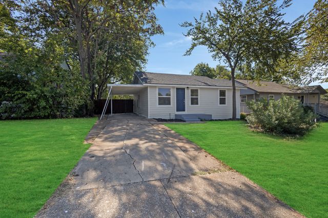 4367 Alamo Avenue, Fort Worth, TX 76107