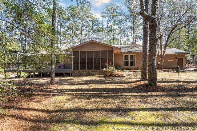 996 Point Hill Drive, Fayetteville, NC 28306