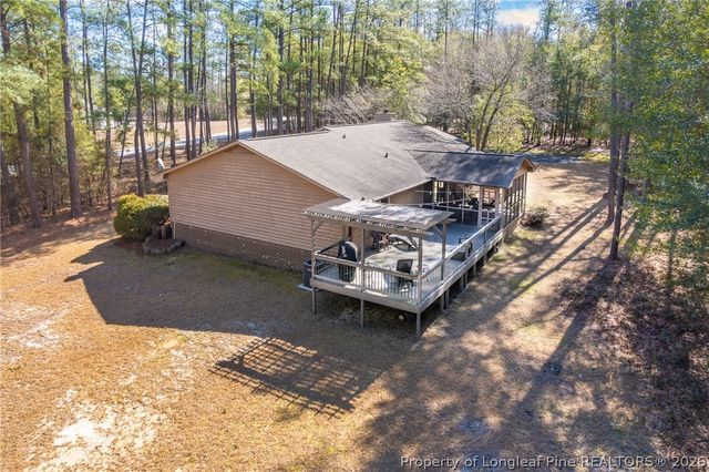 996 Point Hill Drive, Fayetteville, NC 28306