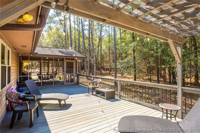 996 Point Hill Drive, Fayetteville, NC 28306