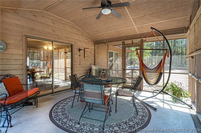 996 Point Hill Drive, Fayetteville, NC 28306