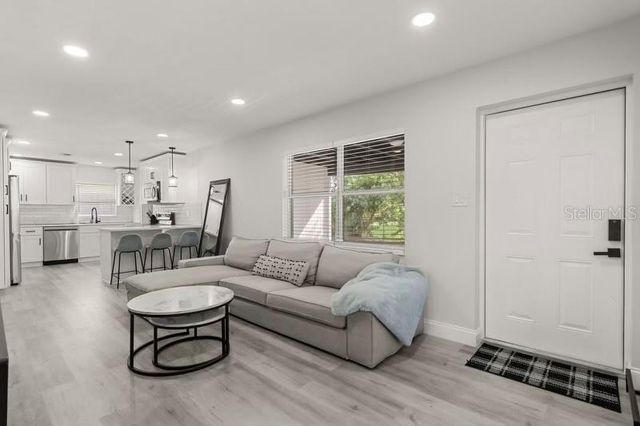 13 FANFAIR, Orlando, FL 32811