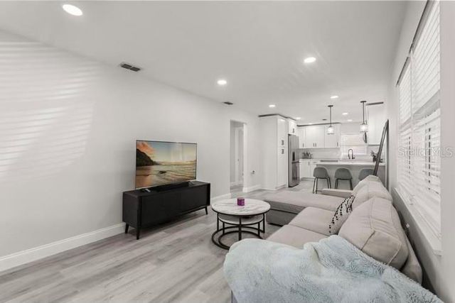 13 FANFAIR, Orlando, FL 32811