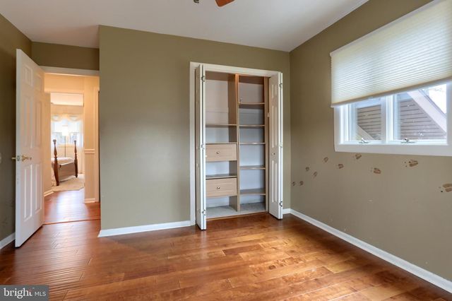 1 BANBURY RD, Hummelstown, PA 17036