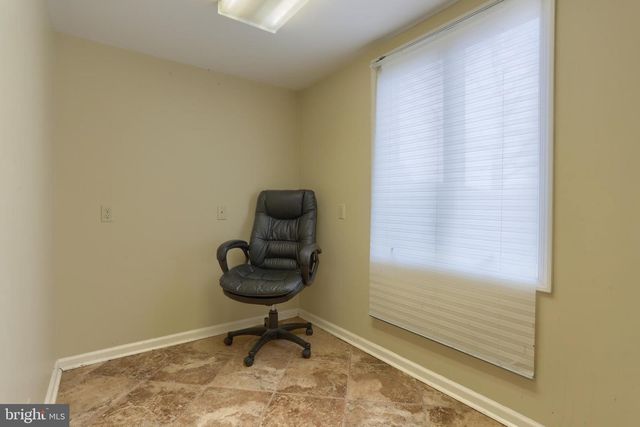 1 BANBURY RD, Hummelstown, PA 17036