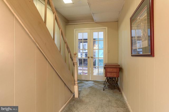 1 BANBURY RD, Hummelstown, PA 17036