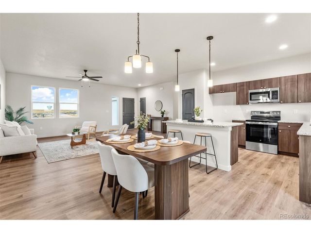 832 E Loma Dr, Pueblo West, CO 81007