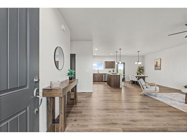 832 E Loma Dr, Pueblo West, CO 81007