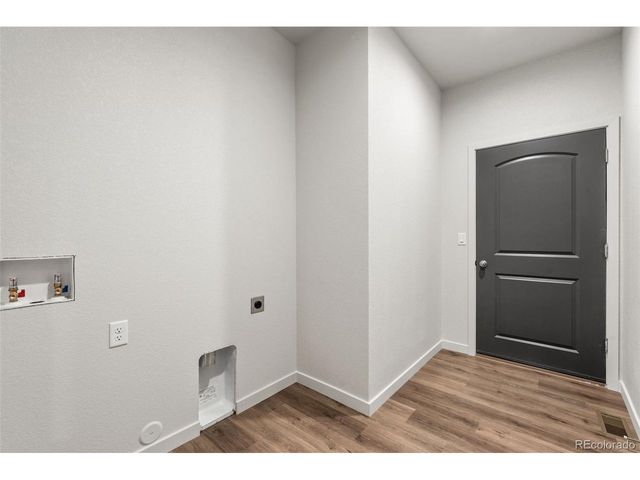 832 E Loma Dr, Pueblo West, CO 81007