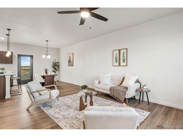 832 E Loma Dr, Pueblo West, CO 81007