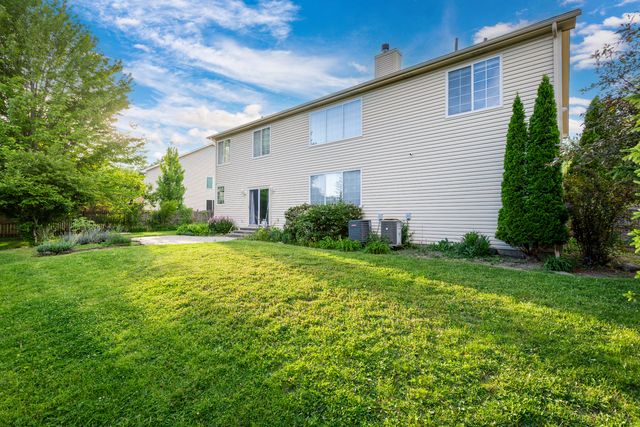 7421 Prescott Lane, Gurnee, IL 60031