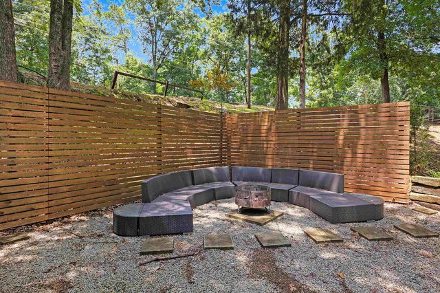 1 CR 451 RD, Iuka, MS 38852