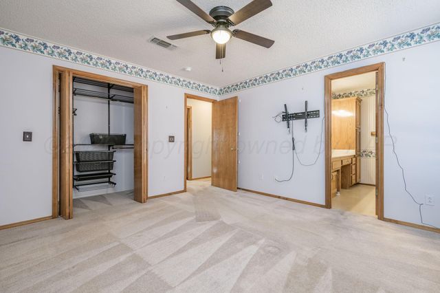 2904 LAGUNA Drive, Amarillo, TX 79110