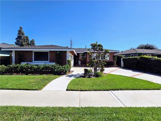 872 N Karen Way, Long Beach, CA 90815