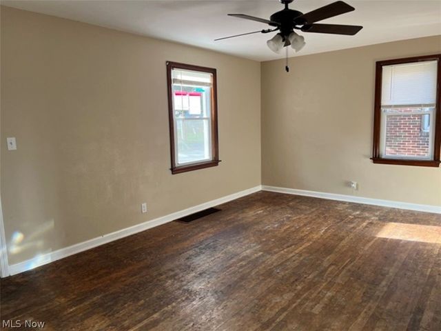 133 Ohio Avenue, Niles, OH 44446