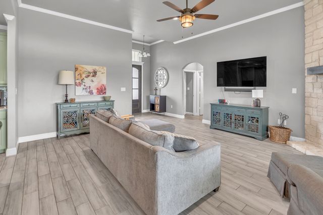 7609 Carter Ranch Road, Azle, TX 76020